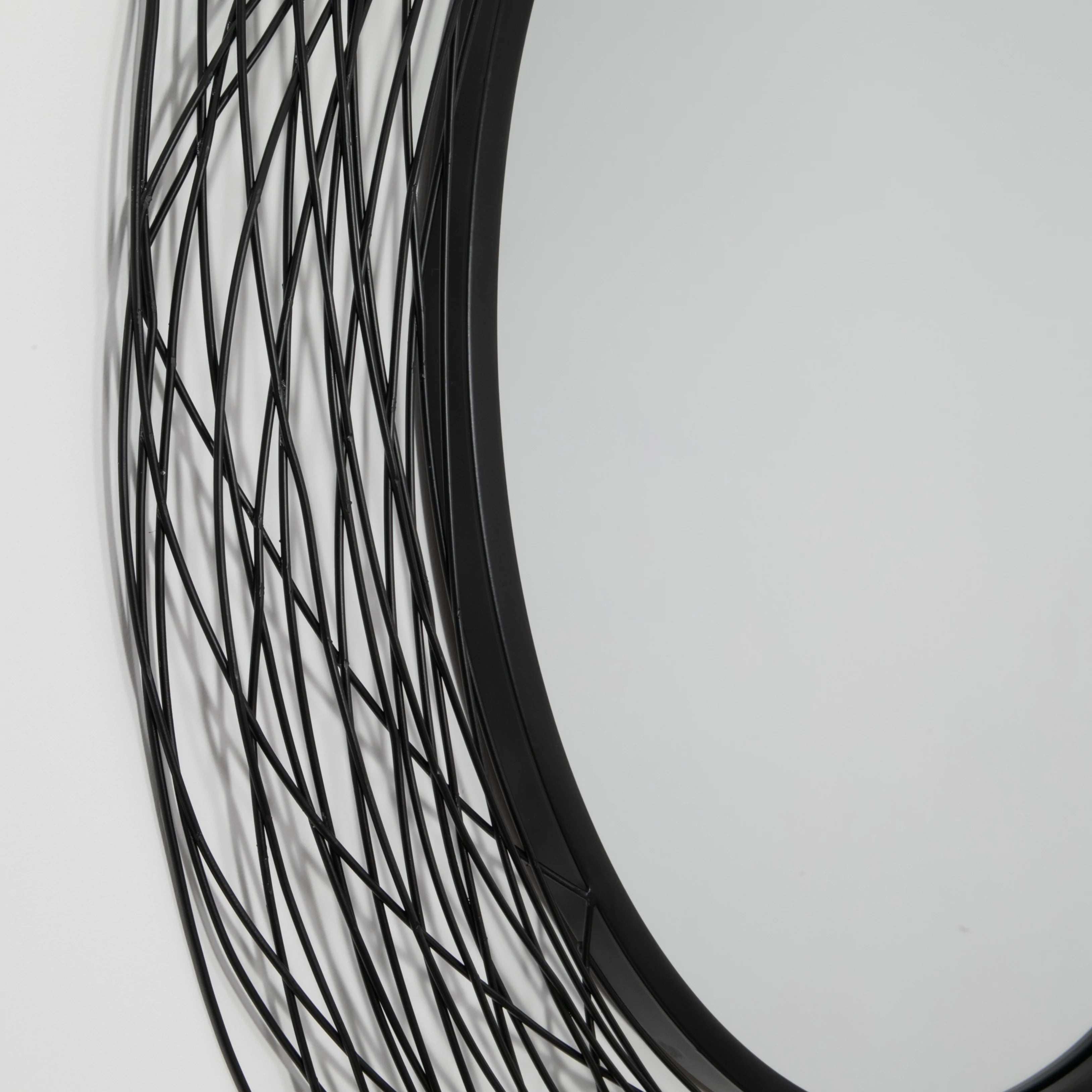 Nest Effect Metal Round Mirror